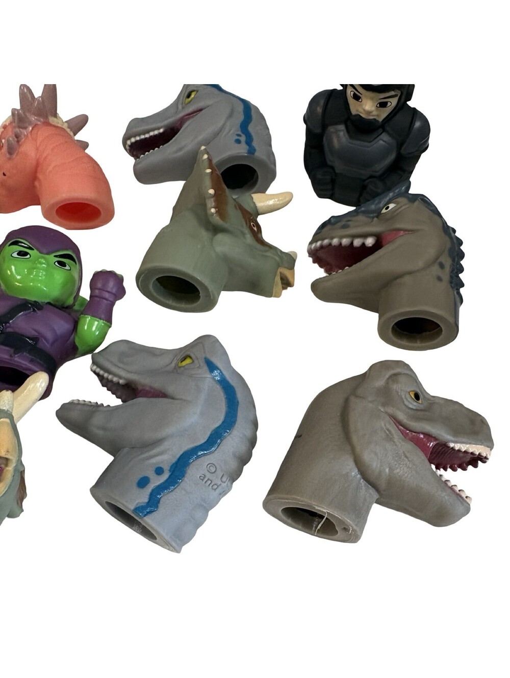 Small Lot Mini Dinosaur Heads Finger Puppet Dinosaur Finger Toys - Picture 3 of 8